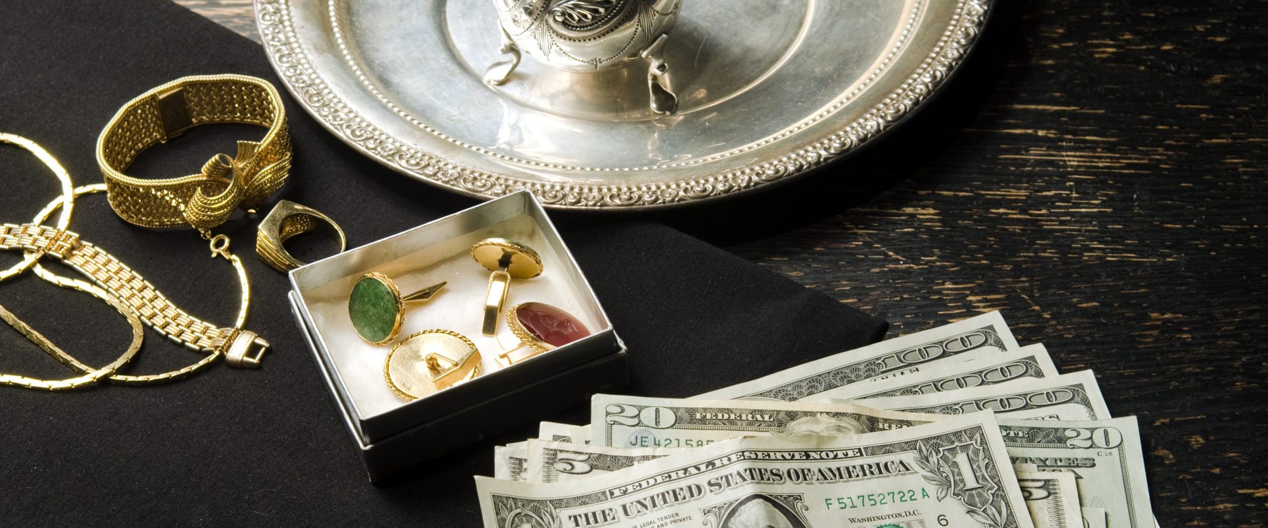 selling gold for cash